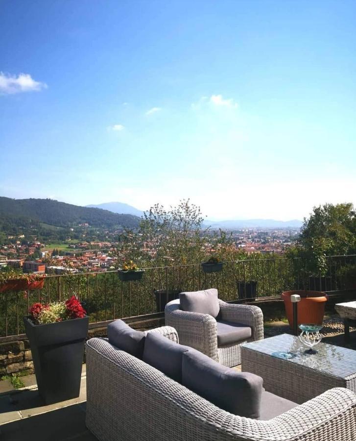 B&B Dimora Delle Donnole Bergamo Alta Exterior foto
