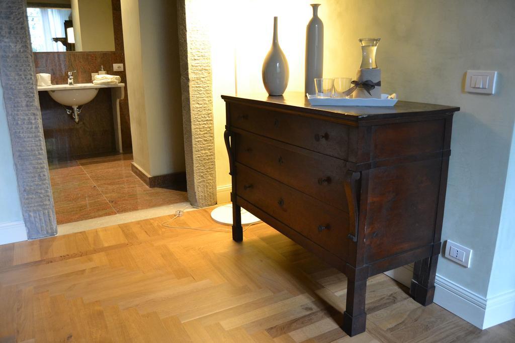 B&B Dimora Delle Donnole Bergamo Alta Cameră foto
