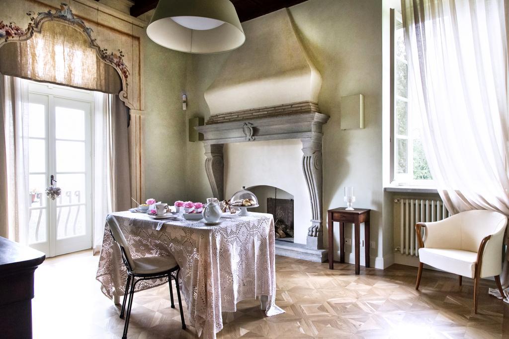 B&B Dimora Delle Donnole Bergamo Alta Cameră foto