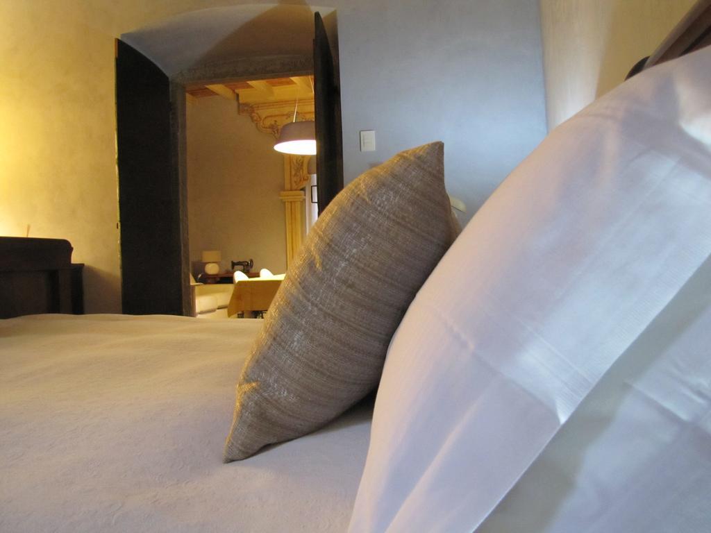 B&B Dimora Delle Donnole Bergamo Alta Exterior foto