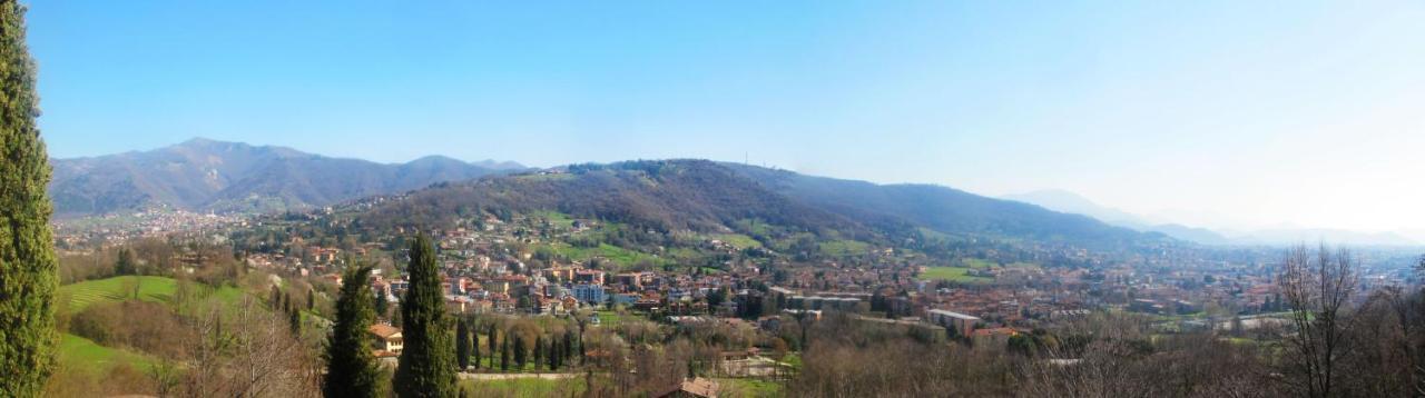 B&B Dimora Delle Donnole Bergamo Alta Exterior foto
