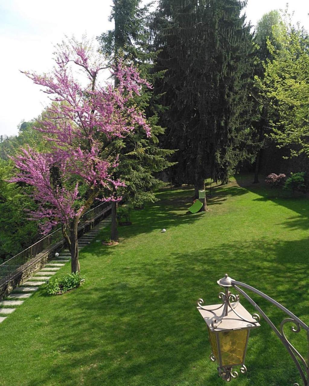 B&B Dimora Delle Donnole Bergamo Alta Exterior foto